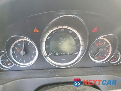 Zdjęcie 9 z 12 samochodu: 2010 MERCEDES-BENZ E 550 VIN:WDDKJ7CB0AF053961 - miniatura