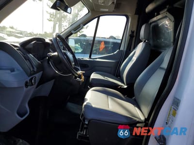 Zdjęcie 7 z 13 samochodu: 2018 FORD TRANSIT 250 DELIVERY VAN VIN:1FTYR2CM2JKA19867 - miniatura