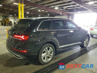 Trzecie zdjęcie samochodu z tyłu: 2021 AUDI Q7 PREMIUM VIN:WA1AJAF73MD017265 - miniatura
