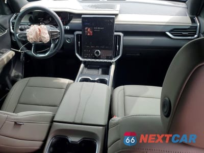 Zdjęcie 8 z 11 samochodu: 2024 GMC ACADIA UPLEVEL VIN:1GKENKKS1RJ157310 - miniatura