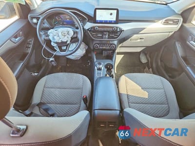 Zdjęcie 8 z 12 samochodu: 2021 FORD ESCAPE SE VIN:1FMCU0BZ3MUA30102 - miniatura