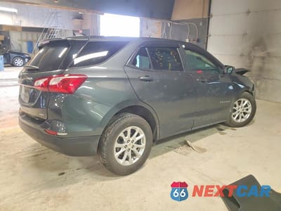 Trzecie zdjęcie samochodu z tyłu: 2020 CHEVROLET EQUINOX LS VIN:2GNAXSEV4L6270786 - miniatura