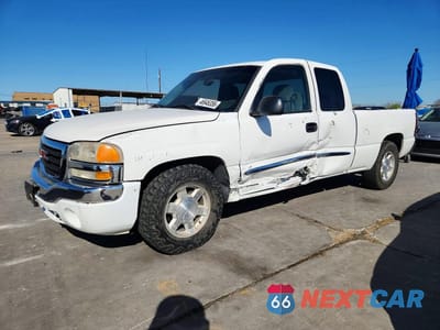 2004 GMC NEW SIERRA C1500 2GTEC19T041194314 - główne zdjęcie licytacji z USA - miniatura