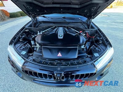 Zdjęcie 7 z 11 samochodu: 2018 BMW X5 XDRIVE50I VIN:5UXKR6C55J0U15260 - miniatura