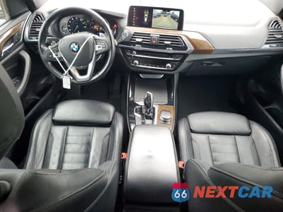 Zdjęcie 8 z 13 samochodu: 2018 BMW X3 XDRIVE30I VIN:5UXTR9C50JLD61955 - miniatura