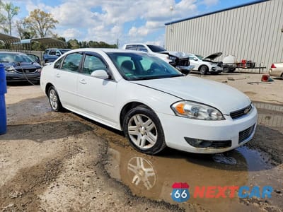 Czwarte zdjęcie samochodu z boku: 2011 CHEVROLET IMPALA LT VIN:2G1WG5EKXB1162179 - miniatura