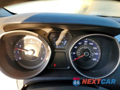 Zdjęcie 9 z 12 samochodu: 2016 HYUNDAI ELANTRA SE VIN:5NPDH4AE9GH739702 - miniatura