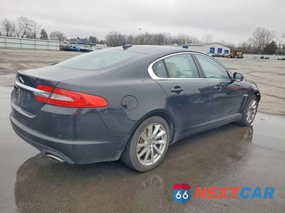 Trzecie zdjęcie samochodu z tyłu: 2013 JAGUAR XF VIN:SAJWA0ES4DPS66055 - miniatura