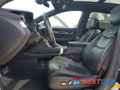 Zdjęcie 7 z 14 samochodu: 2021 CADILLAC XT5 PREMIUM LUXURY VIN:1GYKNDRS5MZ104324 - miniatura