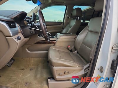 Zdjęcie 7 z 12 samochodu: 2015 GMC YUKON XL C1500 SLT VIN:1GKS1HKC3FR568991 - miniatura