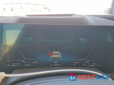 Zdjęcie 9 z 11 samochodu: 2025 BMW X5 XDRIVE50E VIN:5UX43EU06S9Z69668 - miniatura