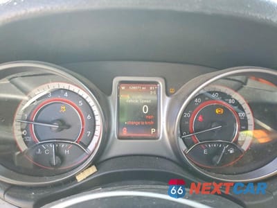 Zdjęcie 9 z 14 samochodu: 2019 DODGE JOURNEY CROSSROAD VIN:3C4PDCGG1KT694128 - miniatura