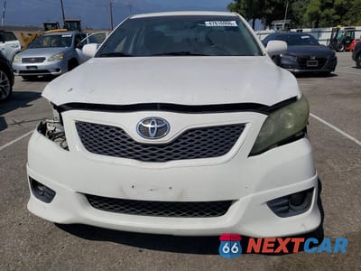 Piąte zdjęcie samochodu w środku: 2011 TOYOTA CAMRY SE V6 VIN:4T1BK3EK8BU617880 - miniatura