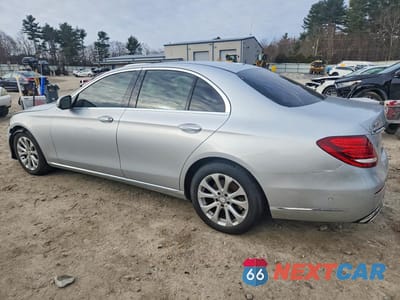 Drugie zdjęcie samochodu z przodu: 2017 MERCEDES-BENZ E 300 4MATIC VIN:WDDZF4KBXHA215313 - miniatura