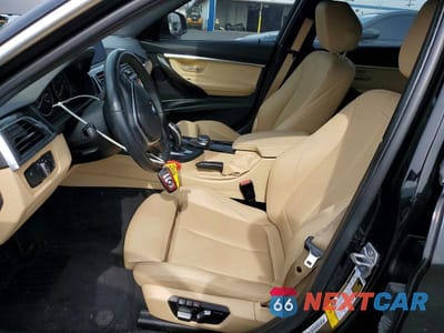 Zdjęcie 7 z 12 samochodu: 2017 BMW 330 I VIN:WBA8B9G32HNU53940 - miniatura