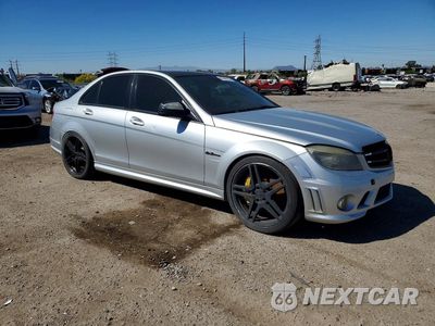 Czwarte zdjęcie samochodu z boku: 2009 MERCEDES-BENZ C 63 AMG VIN:WDDGF77X99F214624 - miniatura