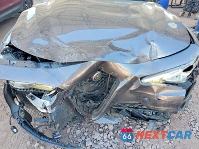 Zdjęcie 11 z 11 samochodu: 2021 ALFA ROMEO GIULIA SPORT VIN:ZARFAMAN5M7647229 - miniatura