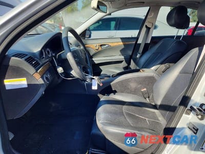 Zdjęcie 7 z 11 samochodu: 2007 MERCEDES-BENZ E 350 VIN:WDBUF56X77B113684 - miniatura