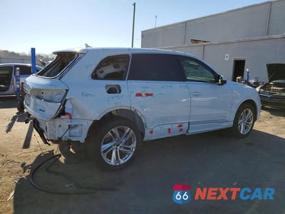 Trzecie zdjęcie samochodu z tyłu: 2022 AUDI Q7 PREMIUM PLUS VIN:WA1LXBF78ND022024 - miniatura