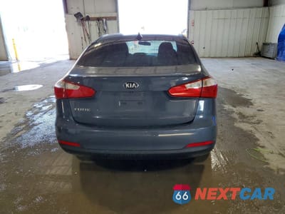 Zdjęcie 6 z 12 samochodu: 2016 KIA FORTE LX VIN:KNAFX4A63G5497782 - miniatura