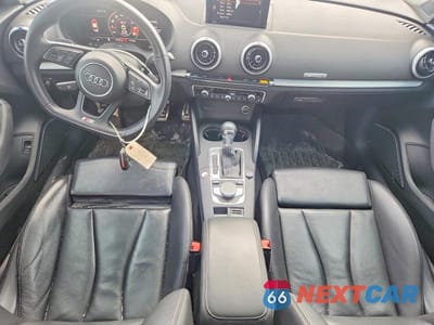 Zdjęcie 8 z 11 samochodu: 2018 AUDI S3 PRESTIGE VIN:WAUF1GFF8J1041707 - miniatura