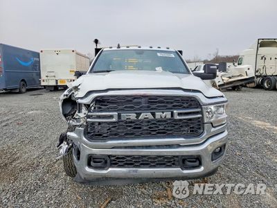Piąte zdjęcie samochodu w środku: 2024 RAM 3500 FLATBED TRUCK VIN:3C7WRTCL5RG301706 - miniatura
