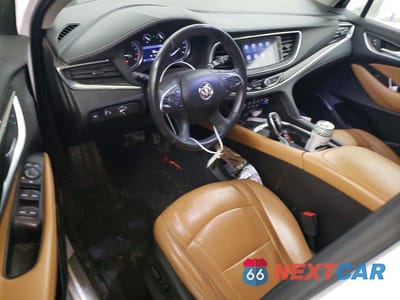 Zdjęcie 8 z 12 samochodu: 2020 BUICK ENCLAVE ESSENCE VIN:5GAERBKW8LJ130410 - miniatura