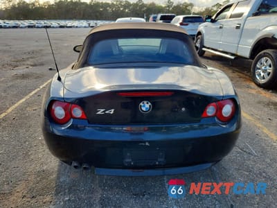 Zdjęcie 6 z 12 samochodu: 2005 BMW Z4 2.5 VIN:4USBT33525LS55757 - miniatura