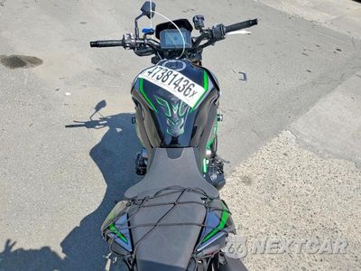 Zdjęcie 6 z 9 samochodu: 2025 KAWASAKI ZR900 T VIN:ML5ZRDT16SDA02532 - miniatura