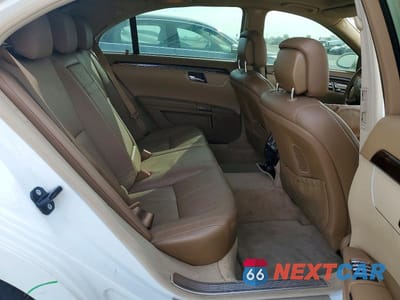 Zdjęcie 10 z 11 samochodu: 2007 MERCEDES-BENZ S 550 VIN:WDDNG71X67A107151 - miniatura