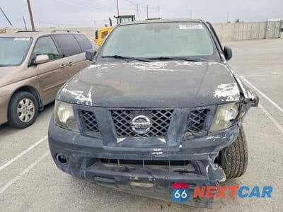 Piąte zdjęcie samochodu w środku: 2012 NISSAN FRONTIER SV VIN:1N6AD0CU5CC427679 - miniatura
