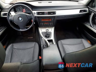Zdjęcie 8 z 12 samochodu: 2006 BMW 330 I VIN:WBAVB335X6PS06318 - miniatura