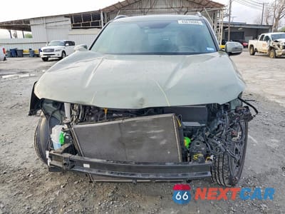 Piąte zdjęcie samochodu w środku: 2023 KIA TELLURIDE EX X-LINE VIN:5XYP3DGCXPG346932 - miniatura