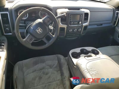 Zdjęcie 8 z 11 samochodu: 2013 RAM 1500 SLT VIN:1C6RR6GP5DS633341 - miniatura