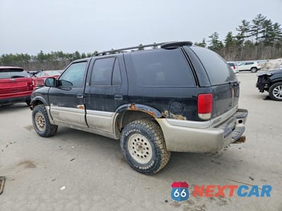 Drugie zdjęcie samochodu z przodu: 2001 GMC JIMMY VIN:1GKDT13W712176326 - miniatura
