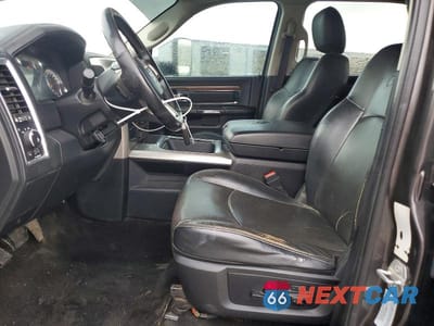 Zdjęcie 7 z 11 samochodu: 2016 RAM 2500 LARAMIE VIN:3C6UR5FJ3GG199885 - miniatura