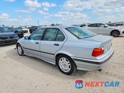 Drugie zdjęcie samochodu z przodu: 1997 BMW 318 I VIN:WBACC9328VEE56697 - miniatura