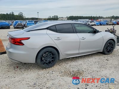 Trzecie zdjęcie samochodu z tyłu: 2017 NISSAN MAXIMA 3.5 S VIN:1N4AA6AP8HC367275 - miniatura