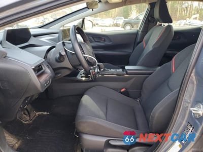 Zdjęcie 7 z 13 samochodu: 2024 TOYOTA PRIUS PRIME SE VIN:JTDACACU3R3019377 - miniatura