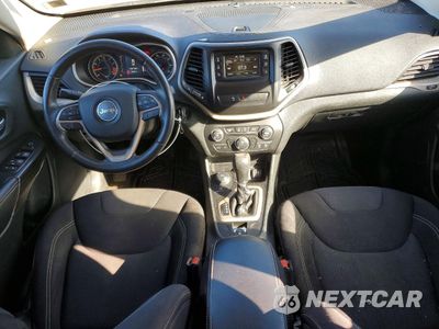 Zdjęcie 8 z 13 samochodu: 2015 JEEP CHEROKEE LATITUDE VIN:1C4PJMCS2FW564304 - miniatura