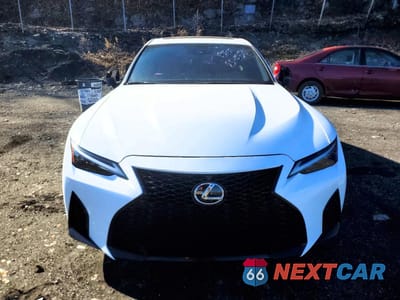 Piąte zdjęcie samochodu w środku: 2024 LEXUS IS 500 F SPORT PERFORMANCE PREMIUM VIN:JTHAP1D24R5005718 - miniatura