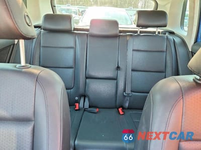 Zdjęcie 10 z 12 samochodu: 2010 VOLKSWAGEN TIGUAN SE VIN:WVGBV7AX8AW002300 - miniatura