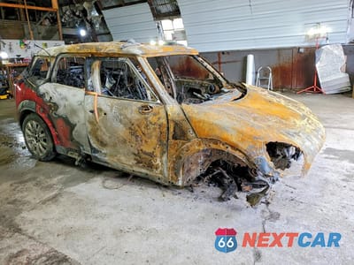 Czwarte zdjęcie samochodu z boku: 2019 MINI COOPER S COUNTRYMAN ALL4 VIN:WMZYT5C5XK3J88056 - miniatura