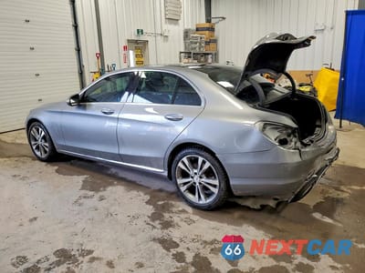 Drugie zdjęcie samochodu z przodu: 2016 MERCEDES-BENZ C 300 4MATIC VIN:55SWF4KB8GU159146 - miniatura
