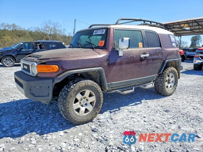 2007 TOYOTA FJ CRUISER BASE JTEZU11F670017881 - główne zdjęcie licytacji z USA - miniatura
