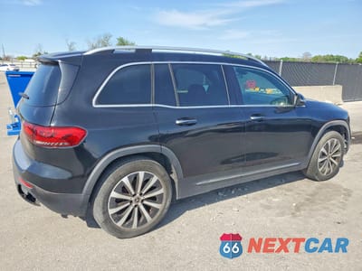 Trzecie zdjęcie samochodu z tyłu: 2020 MERCEDES-BENZ GLB 250 VIN:W1N4M4GB0LW045874 - miniatura