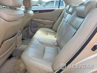 Zdjęcie 10 z 12 samochodu: 2004 LEXUS ES 330 BASE VIN:JTHBA30G045005940 - miniatura