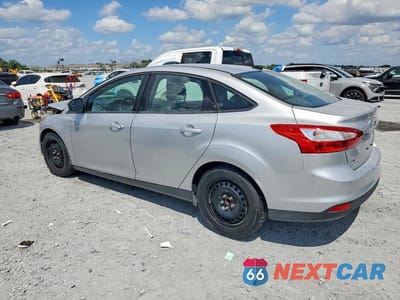 Drugie zdjęcie samochodu z przodu: 2012 FORD FOCUS SE VIN:1FAHP3F26CL124520 - miniatura