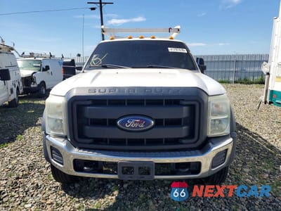 Piąte zdjęcie samochodu w środku: 2016 FORD F450 SUPER DUTY UTILITY / SERVICE TRUCK VIN:1FD0X4GT6GEC74749 - miniatura