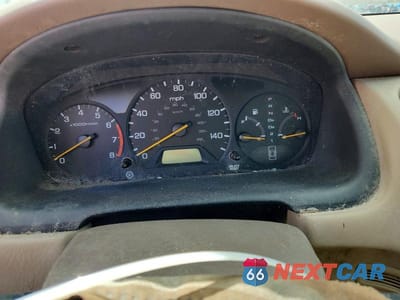 Zdjęcie 9 z 11 samochodu: 2001 HONDA ACCORD EX VIN:1HGCG16521A052227 - miniatura